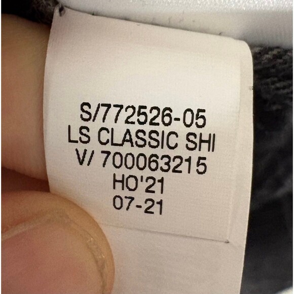 Banana Republic Women’s Classic Fit Flannel Shirt Black/White Plaid, Size L - Picture 8 of 9